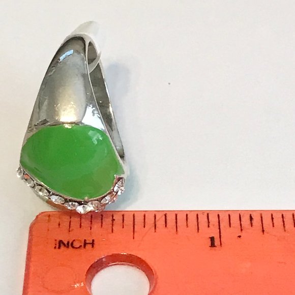 Vintage Green Enamel Cocktail Ring Silver Plated Crystal Rhinestone Size 8 Boho - Picture 12 of 12